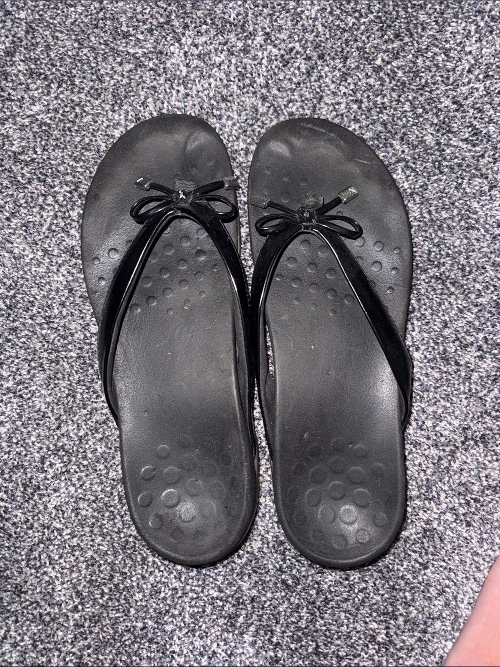 Vionic Black Women's Bow Flip Flop Sandals